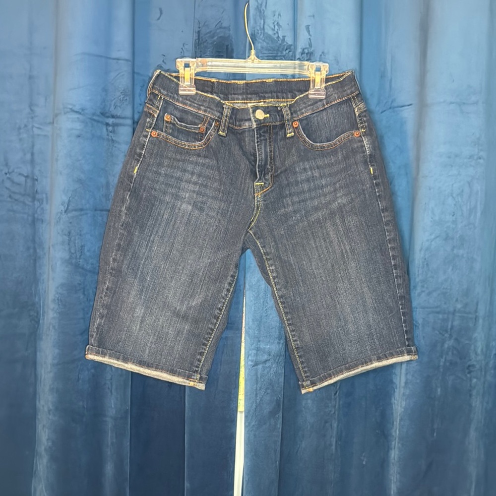 EUC Lucky Brand Women’s Blue Jean Shorts Classic Style Sz 2.
